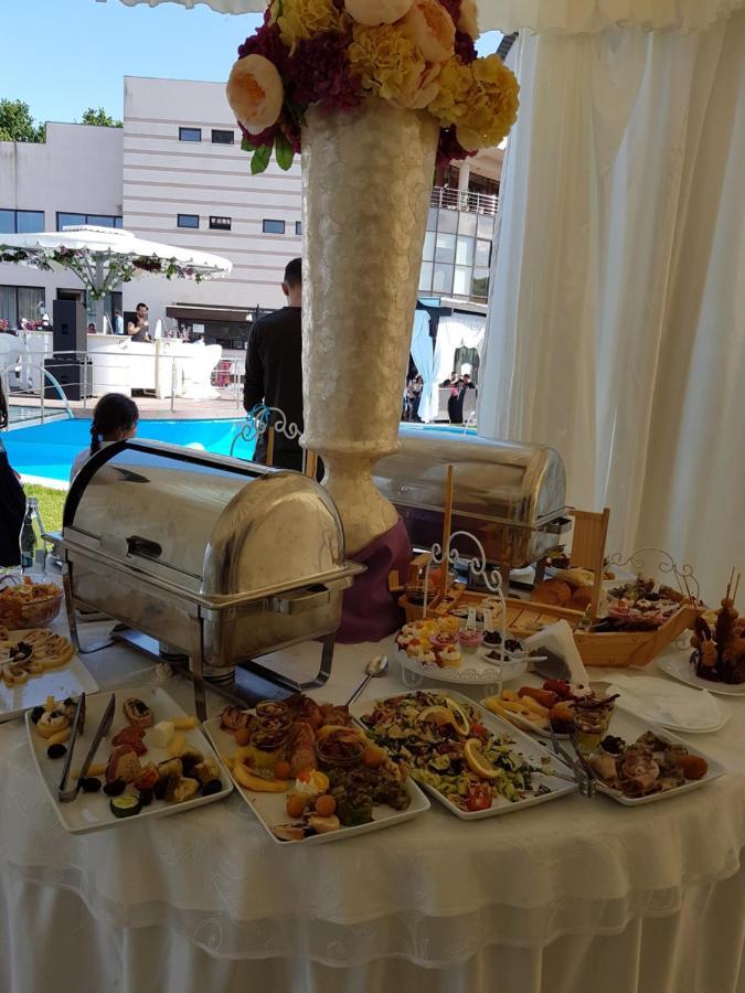 Hotel Magic Gt Trivale ピテシュティ エクステリア 写真